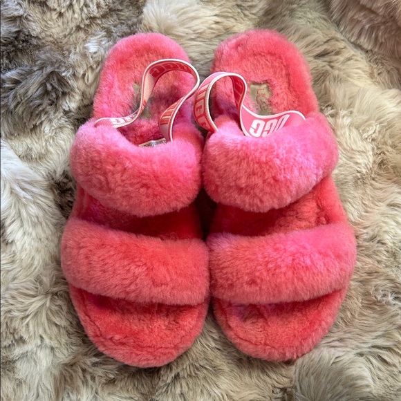 UGG Pink Fluff Double-Strap Slide with Branded Back Strap - Picture 7 of 7